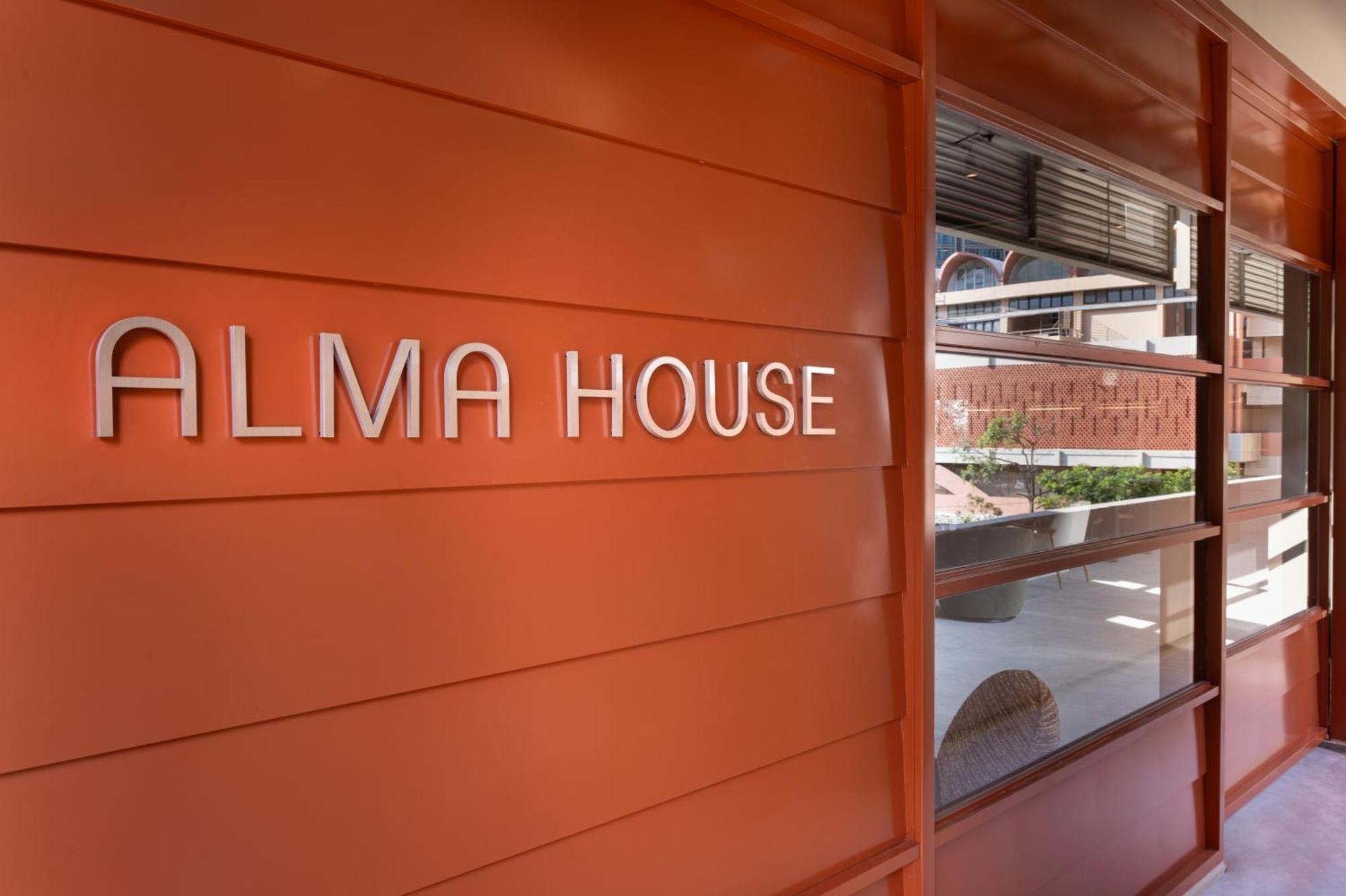 ホテル Alma House シンガポール エクステリア 写真